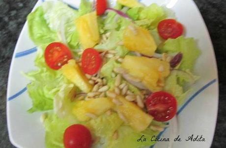 Ensalada con piña e higos