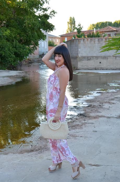 Mono floral print