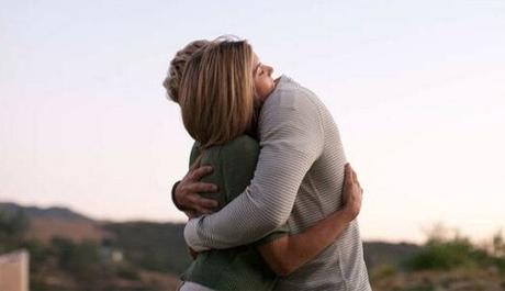 ¿Que será de nosotros si no nos tocamos?