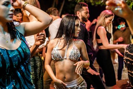 Guayabo, coproducción colombo-dominicana ambientada en una Covid-fiesta, se estrena en Centroamérica Guayabo, coproducción colombo-dominicana ambientada en una Covid-fiesta, se estrena en Centroamérica