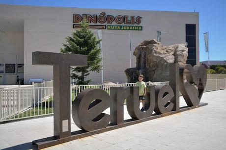 Dónde ver dinosaurios en España con niños Dónde ver dinosaurios en España con niños