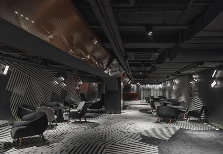 El universo exponencial de One Plus Partnership 06-4