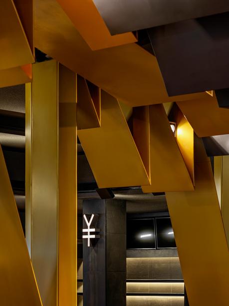 El universo exponencial de One Plus Partnership 2A-5