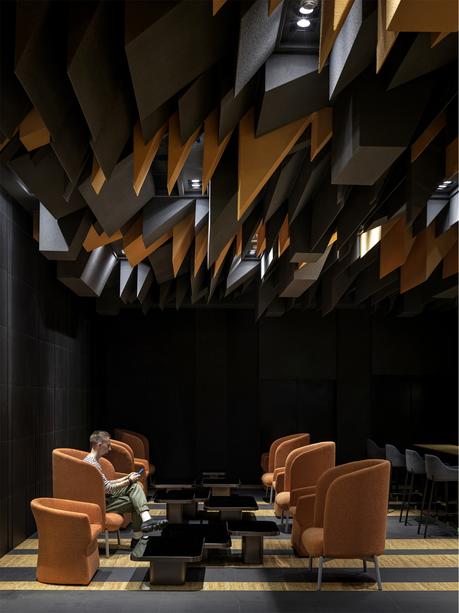 El universo exponencial de One Plus Partnership 5A-3