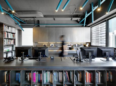 El universo exponencial de One Plus Partnership PAGE-008-4