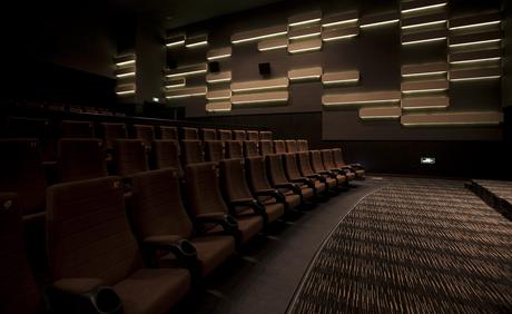 El universo exponencial de One Plus Partnership 07-1