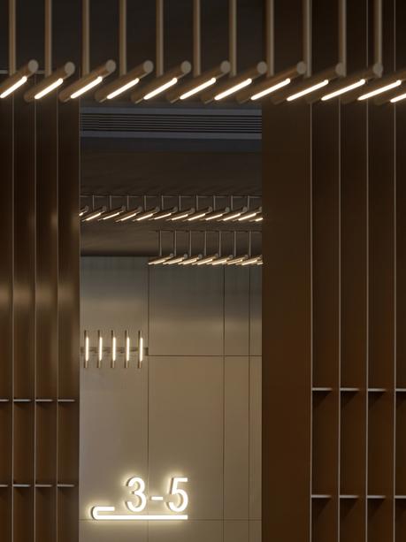 El universo exponencial de One Plus Partnership 07R-06-1