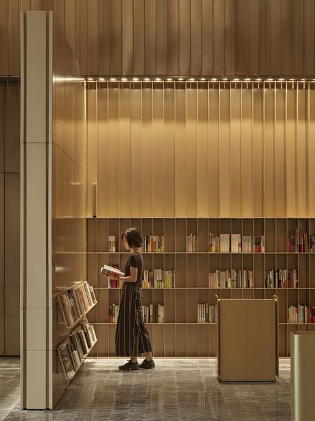 El universo exponencial de One Plus Partnership 09R-08