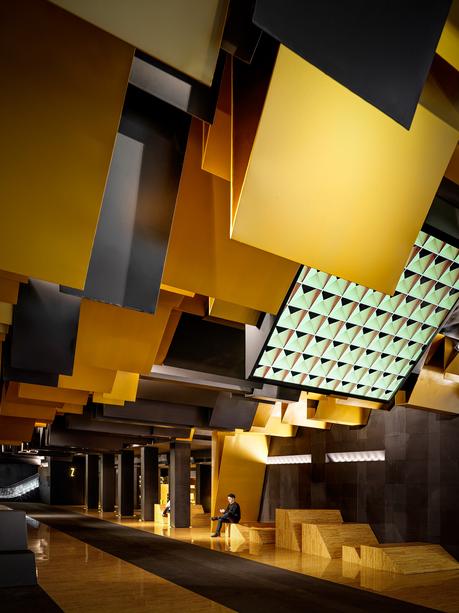 El universo exponencial de One Plus Partnership 3-11