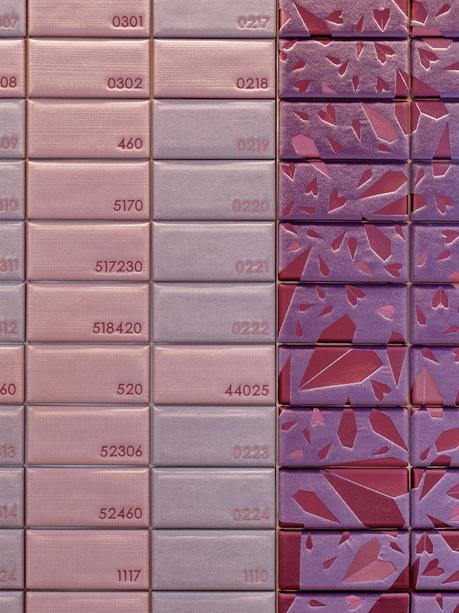 El universo exponencial de One Plus Partnership PAGE-006A-16