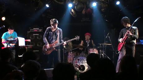 Happy Family - Minimal Gods (2014)