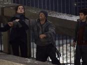 Selina Kyle acción destrozo vehículos