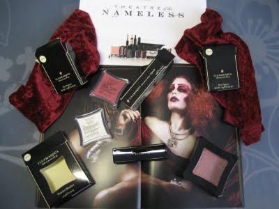 Illamasqua - Theatre of the Nameless (productos y swatches)