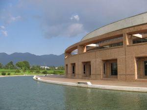 BiblioBarco Biblioteca Pública Virgilio Barco - Wikipedia