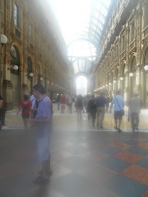 Relato de shopping por Milán.