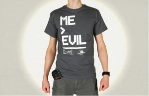 Necesito esa camiseta. Tú también.