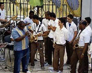 Ofrecen clases de jazz músicos del Lincoln Center