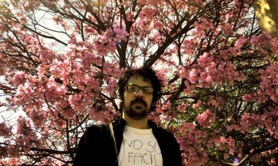 MILLONES DE CASAS CON FANTASMAS / LOS DESMAYOS