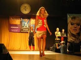 Moda y oportunidad de negocios para la mujer