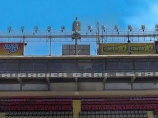 Colón retiró a la Virgen de su estadio