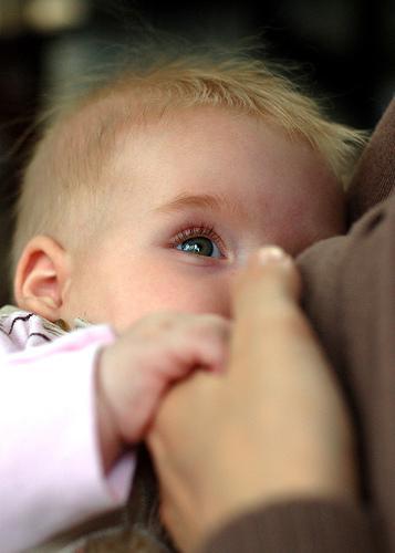 Breastfeeding / Emzirme #4 by fikirbaz