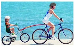 Montar bicicleta con bebés o niños