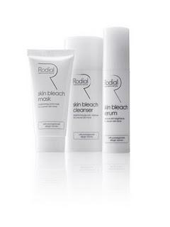 Skin Bleach de Rodial