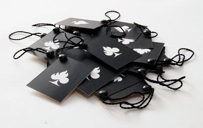 Burn Card y su packaging de juegos de cartas