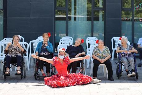 |REPORTAJE| Un día festivo en la Residencia Campolar para pasar página a un año y medio de pandemia