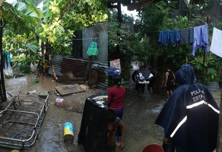 Por crecida de río Amajac, desalojan a personas en Tamazunchale