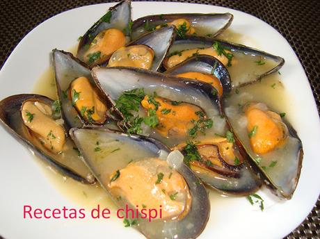 MEJILLONES A LA MARINERA