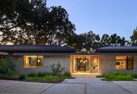 Residencia Minimalista en el Lago Austin