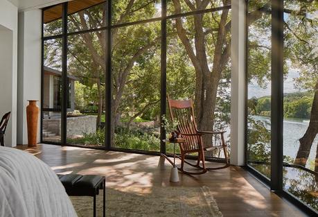 Residencia Minimalista en el Lago Austin