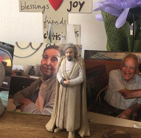 40 Momentos divertidos de personas mayores siendo incapaces de usar algo correctamente 40 Momentos divertidos de personas mayores siendo incapaces de usar algo correctamente