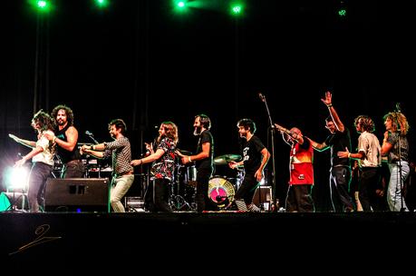 Quejío, queroseno y distorsión Quejío, queroseno y distorsión