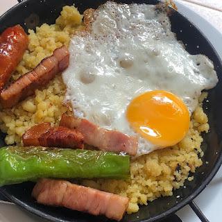 Pasando agosto y Sorpresa Pasando agosto y Sorpresa