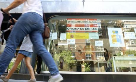 El SEPE avisa sobre las situaciones incompatibles con la prestación por desempleo y subsidios