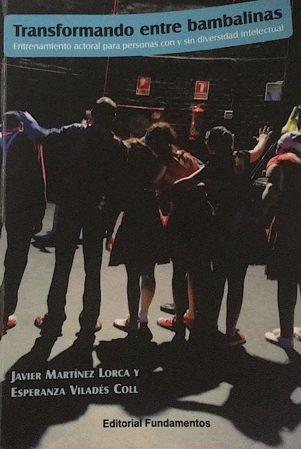 Referencia al teatro Brut desde Transformando entre bambalinas, un libro para la inclusión. Referencia al teatro Brut desde Transformando entre bambalinas, un libro para la inclusión.