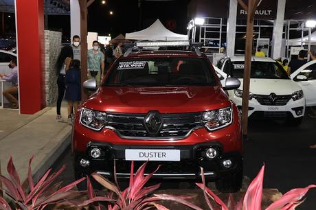 RENAULT EXHIBIÓ TODA SU GAMA DE VEHÍCULOS EN LA EXPO AUTO DEL PACÍFICO MANTA 2021