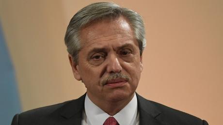 Argentina: Alberto Fernández enfrenta tormenta política y judicial en plena campaña electoral
