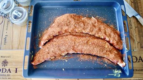 Costillas de cerdo asadas con rub Costillas de cerdo asadas con rub
