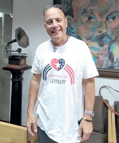 Diálogo con Carlos Lazo: Por el mundo con Cuba en el pecho
