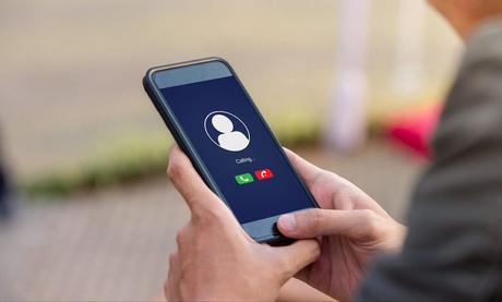 Alertan de una nueva estafa: solo con una llamada pueden acceder a tu aplicación del Banco