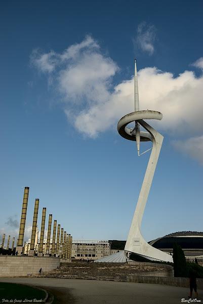 En torno a la Torre Calatrava