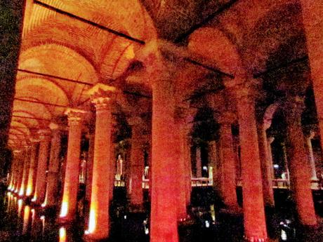 La Basílica cisterna en Estambul La Basílica cisterna en Estambul