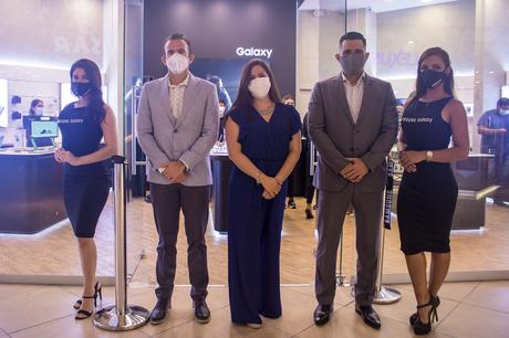 Samsung inaugura un nuevo centro de experiencia en Guayaquil