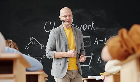 OLIV, la Mascarilla Transparente, Reutilizable y Ecológica de Mascarillas Béjar mascarilla-olivmask-enseñanza-aprendizaje