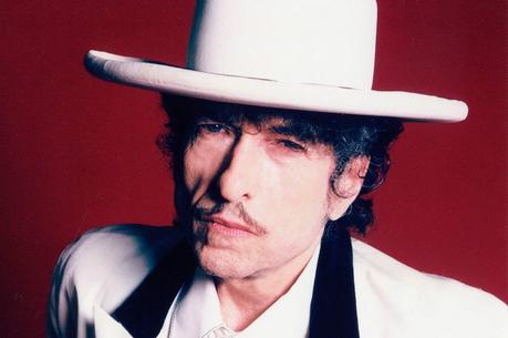 Hay En El Cielo Una Luz. Walt Disney Pictures Presents