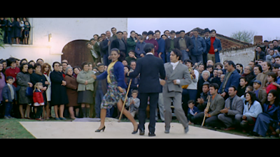 LEY DE (UNA) RAZA (España, 1969) Drama