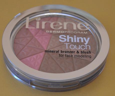 Lirene_ShinyTouch_polvosbronceadores_Notinoes.jpg
